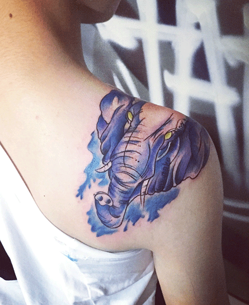 肩部经典大象彩绘纹身图案