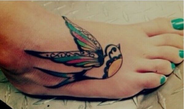 脚背小清新燕子纹身组图