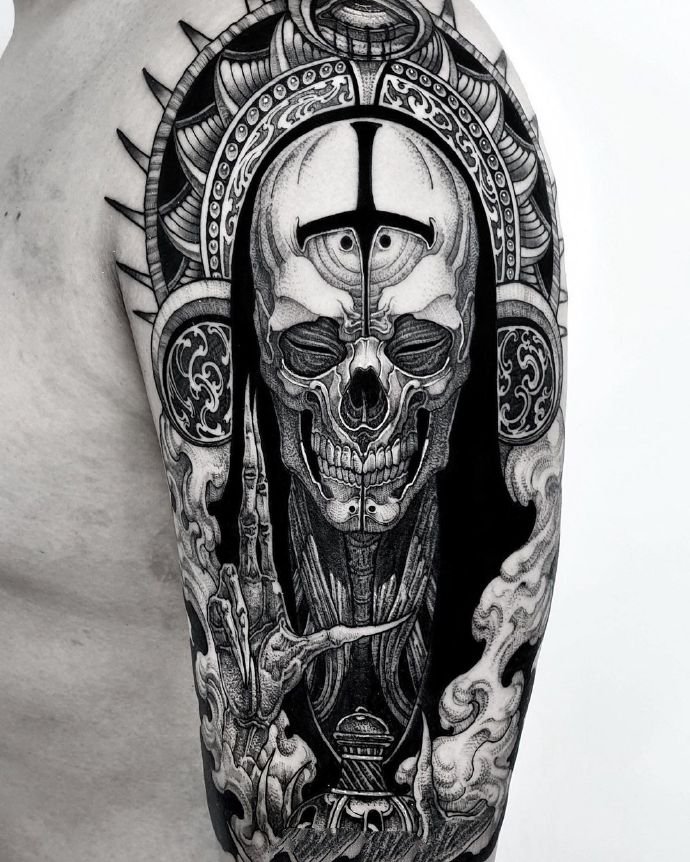 一组暗黑风格的欧美纹身图片