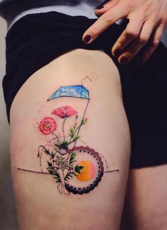 构思奇特的彩色清新纹身图案欣赏