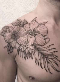 一组男生锁骨部位的纹身推荐