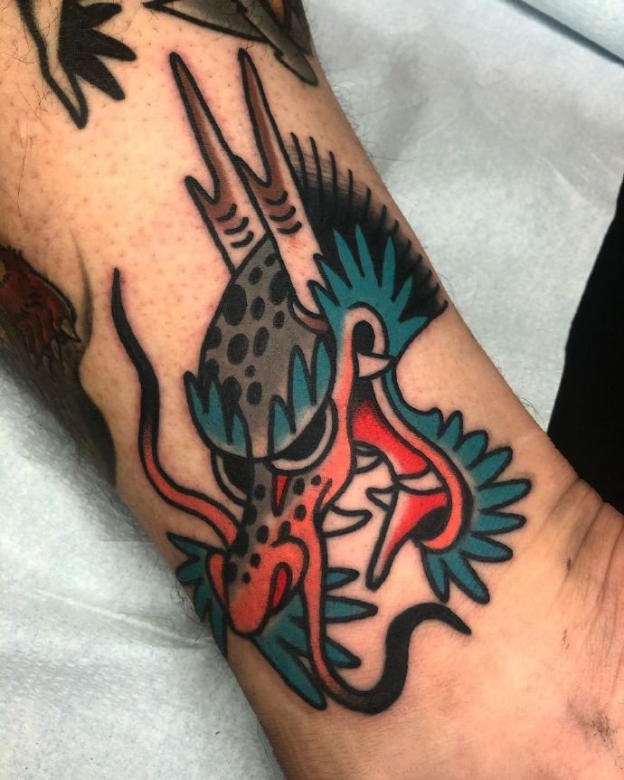 一组具有个性的oldschool纹身图片