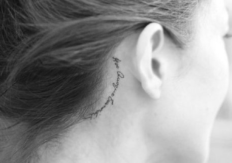 一组女生小清新字体纹身图案参考