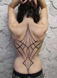 一组极简个性的女生线条纹身图片