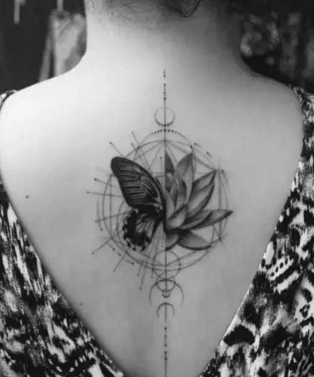 一组几何点刺纹身图案欣赏