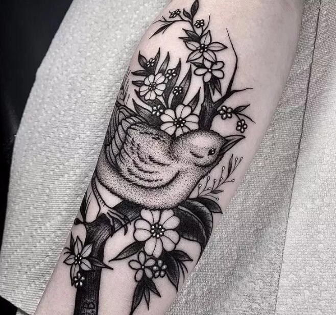 一组黑色纹身图案推荐，分外精致