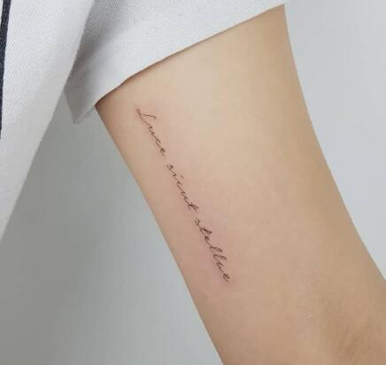 清新文艺的小纹身图案精选，低调有内涵