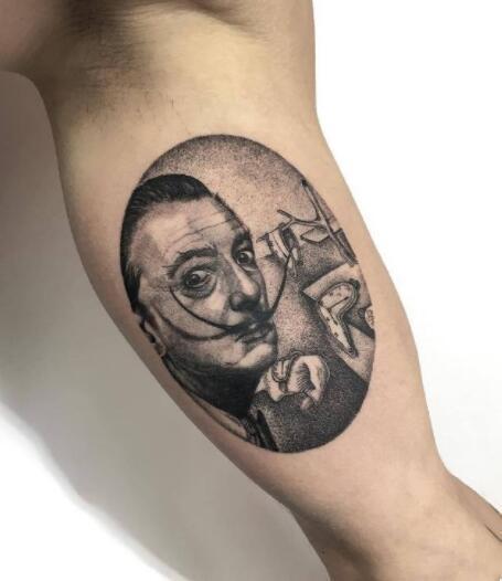 一组有趣的暗黑点刺纹身图片