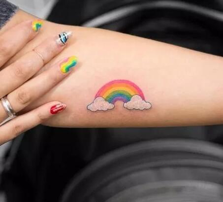 多彩色调的纹身图片，美丽极了