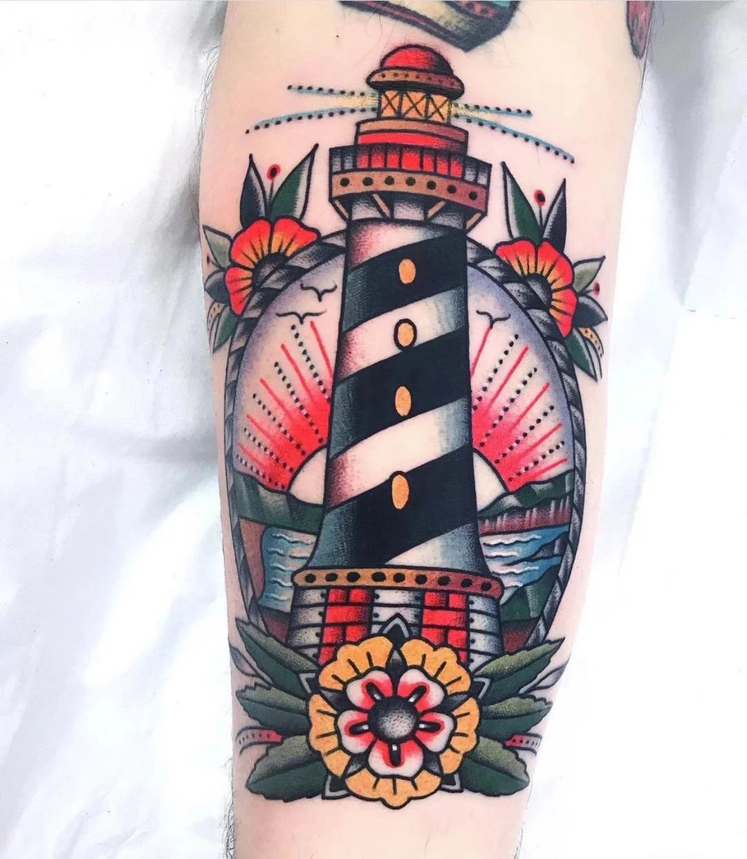 美丽大胆的9张彩色oldschool纹身图片