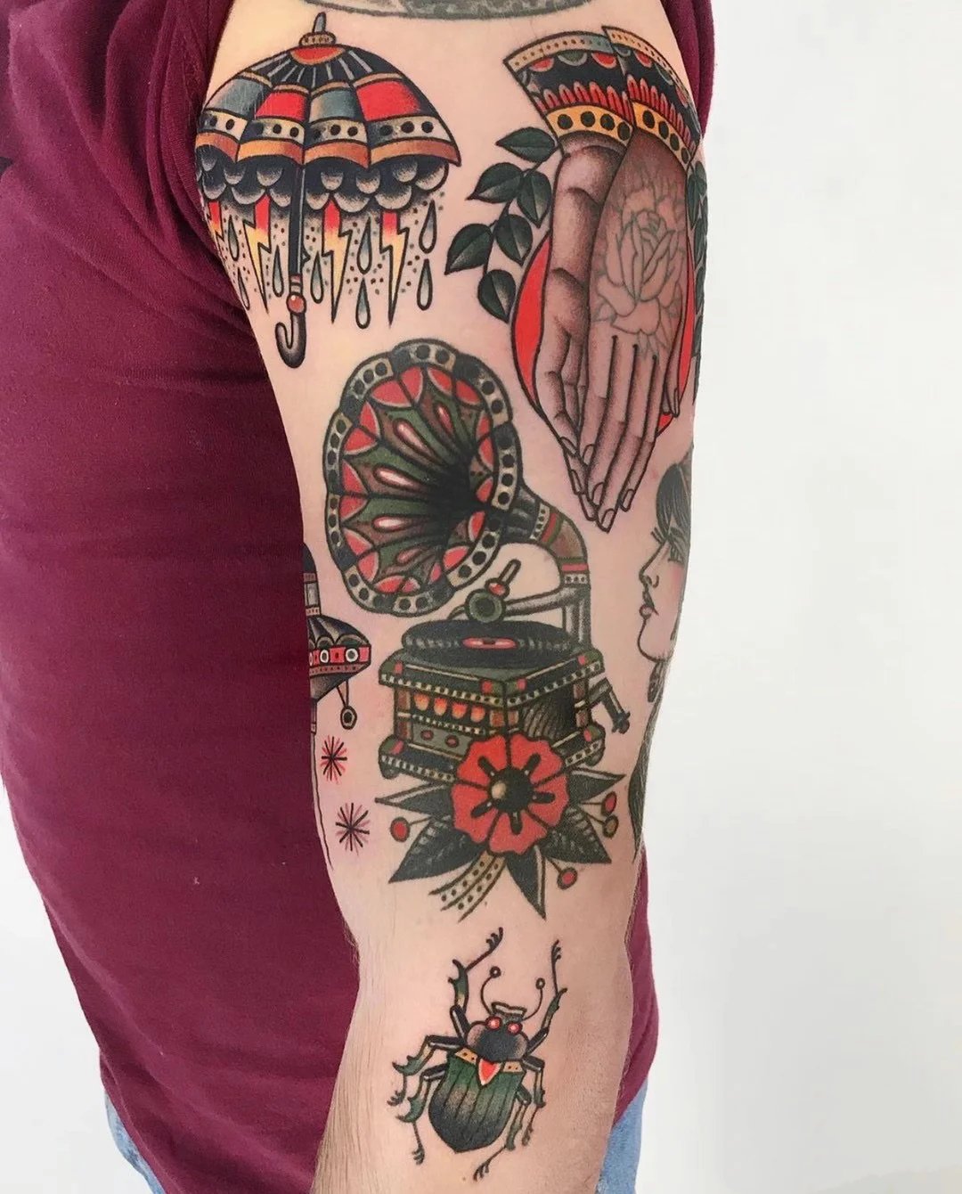 美丽大胆的9张彩色oldschool纹身图片