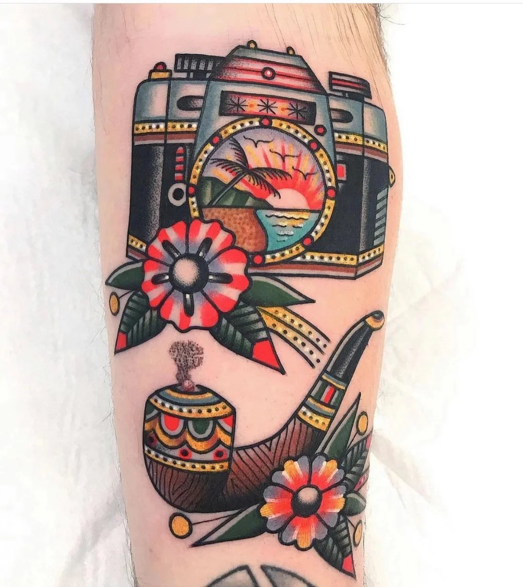 美丽大胆的9张彩色oldschool纹身图片