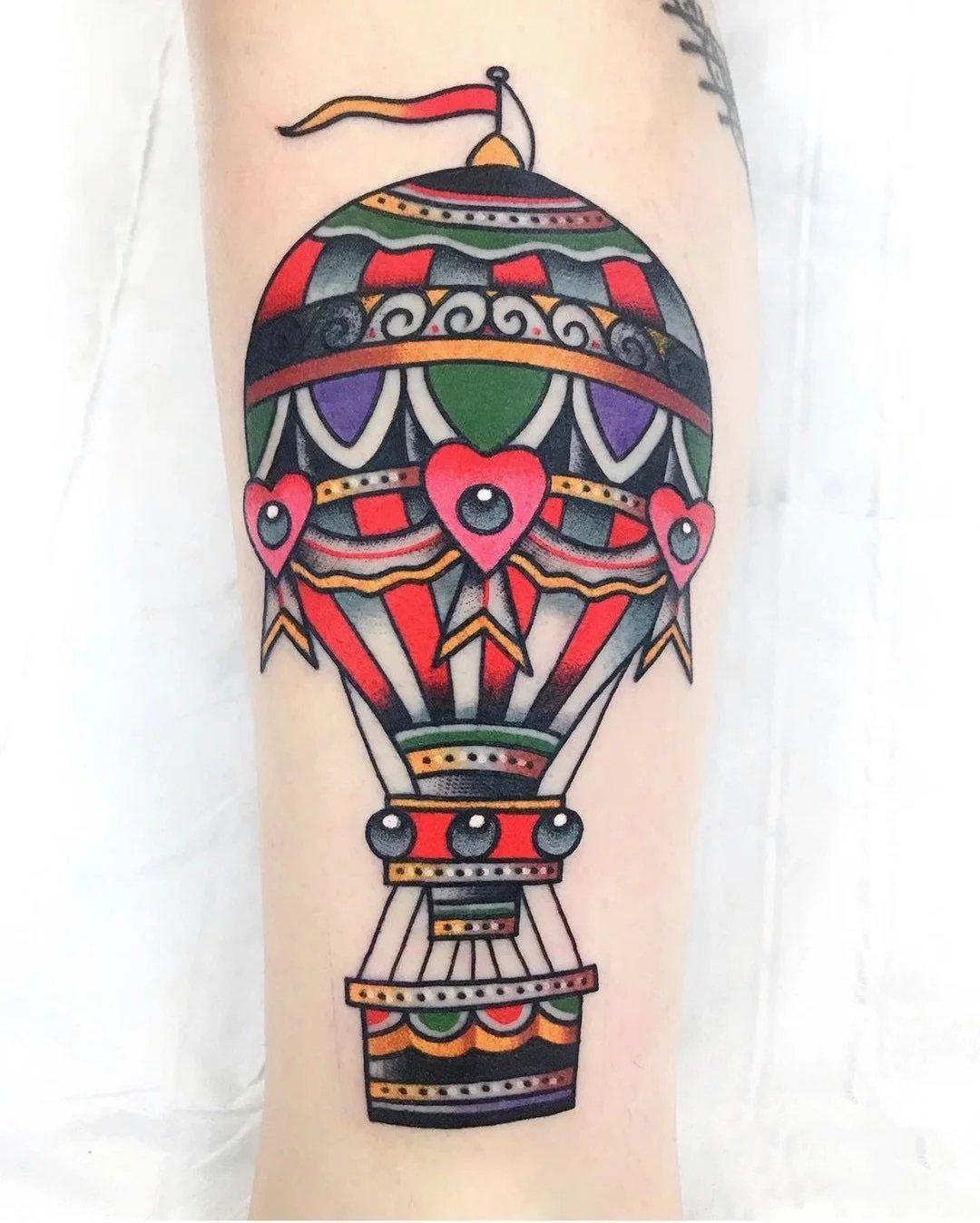 美丽大胆的9张彩色oldschool纹身图片