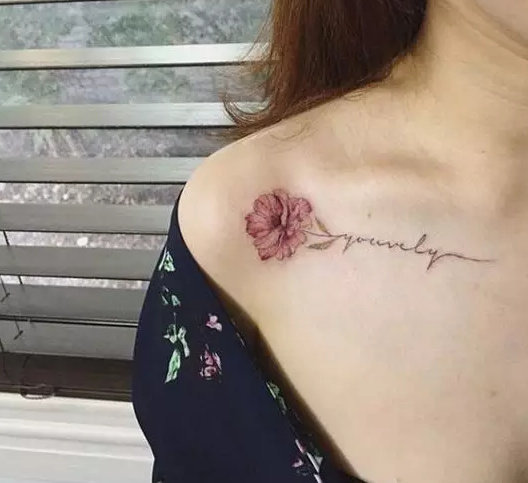 女士肩部纹身——为妩媚增分、为性感添彩