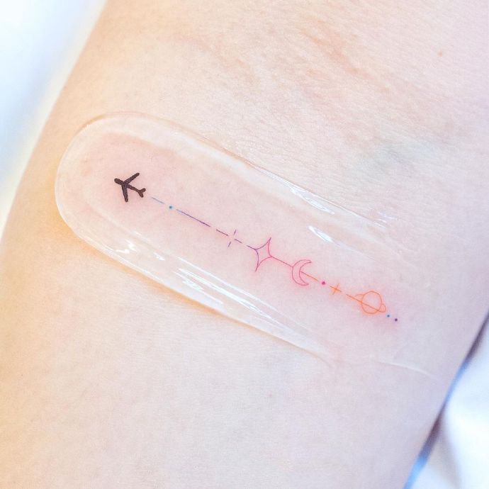 一组适合手腕上的小清新纹身图片