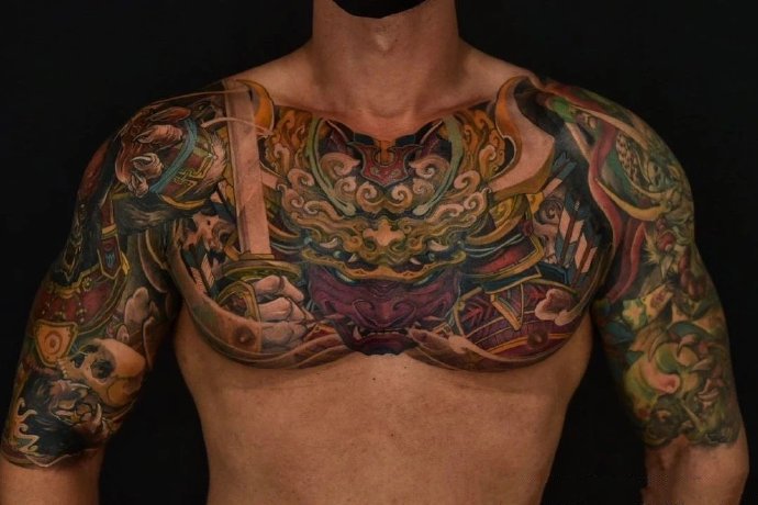 帅气的新传统风格纹身图片9张