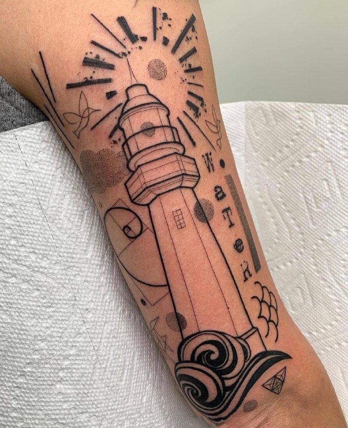 一组用点和线描绘出的丰富纹身图片