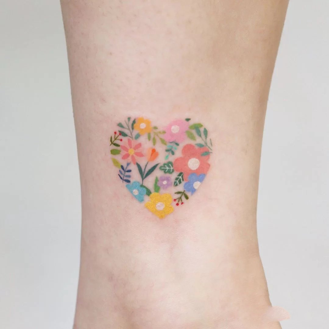 9张清新单纯的彩色纹身图片