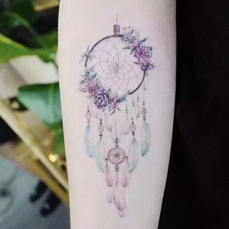 最受欢迎的女生小图案纹身图片9张