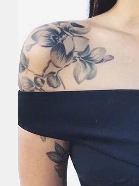 女生超爱的花草纹身图片9张