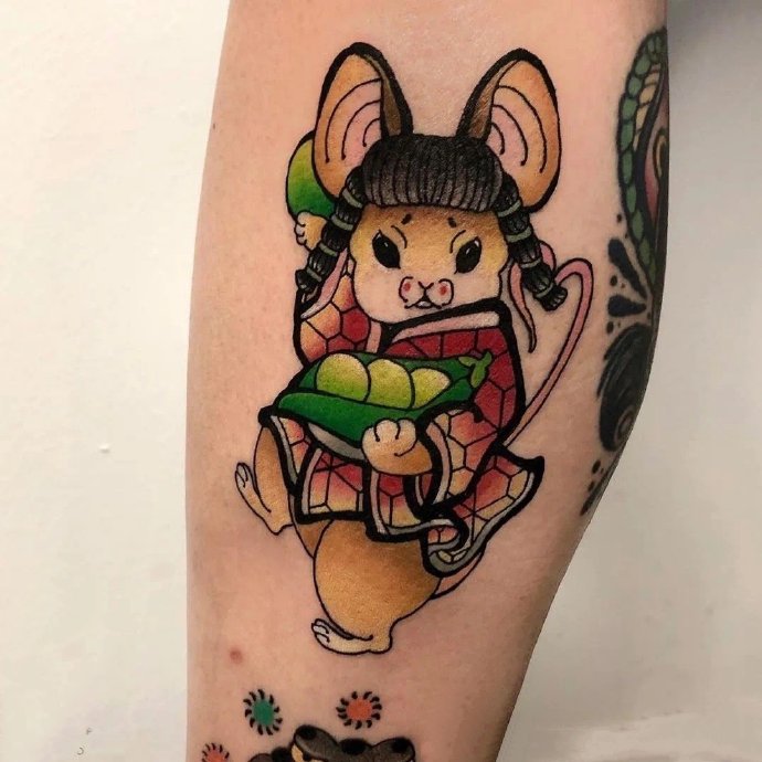 好看的一组彩色迷你纹身图片