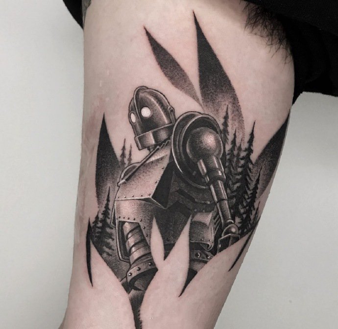 一组构筑丰满画面的黑白色纹身图片