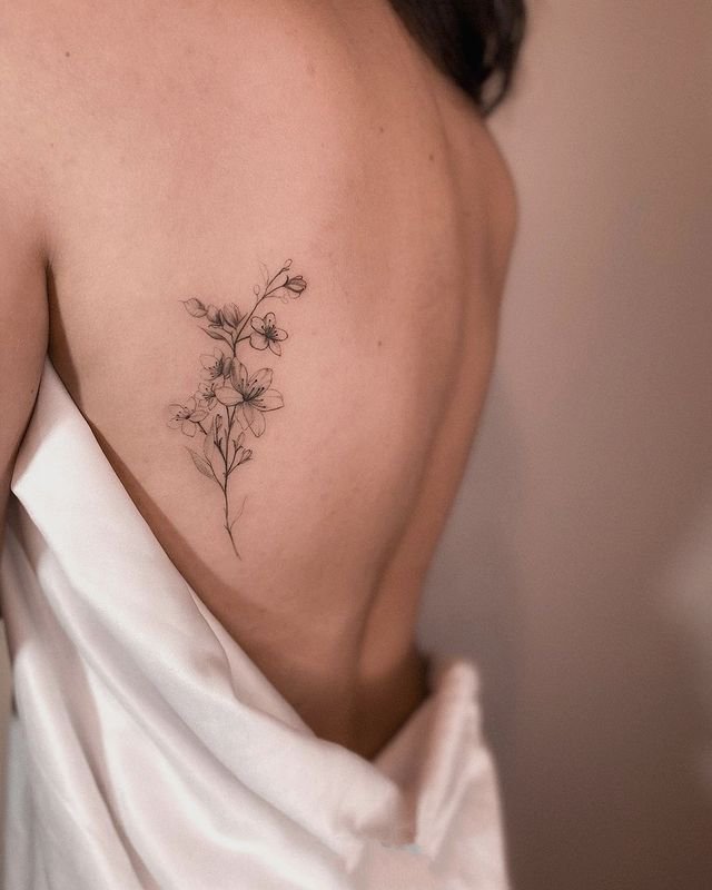 美女最爱的9张好看纹身图片