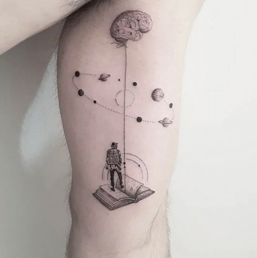 9张黑灰的独特几何纹身图片