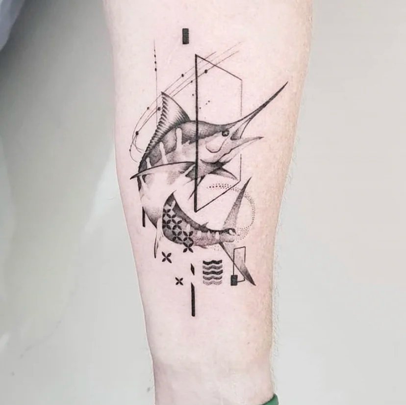 9张黑灰的独特几何纹身图片