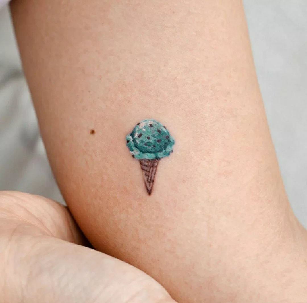 9张趣味的彩色小清新纹身图片