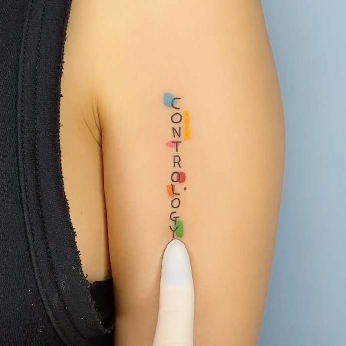 非常可爱的彩色小清新纹身图片9张