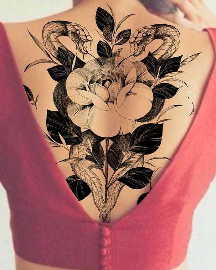 小清新风格的素花纹身图片9张