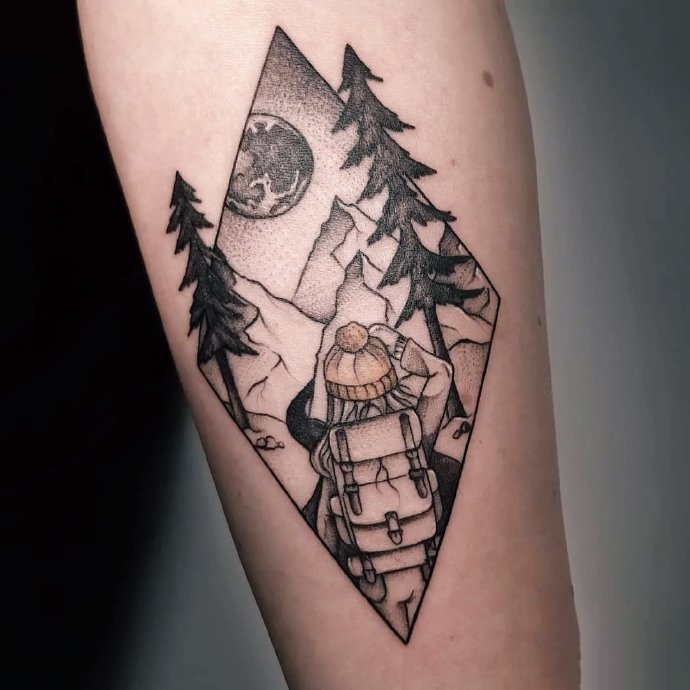 一组创意感十足的山峰纹身图片