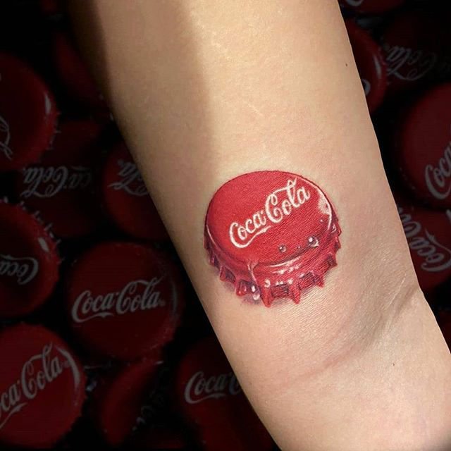 适合男生的一组可乐主题纹身图片