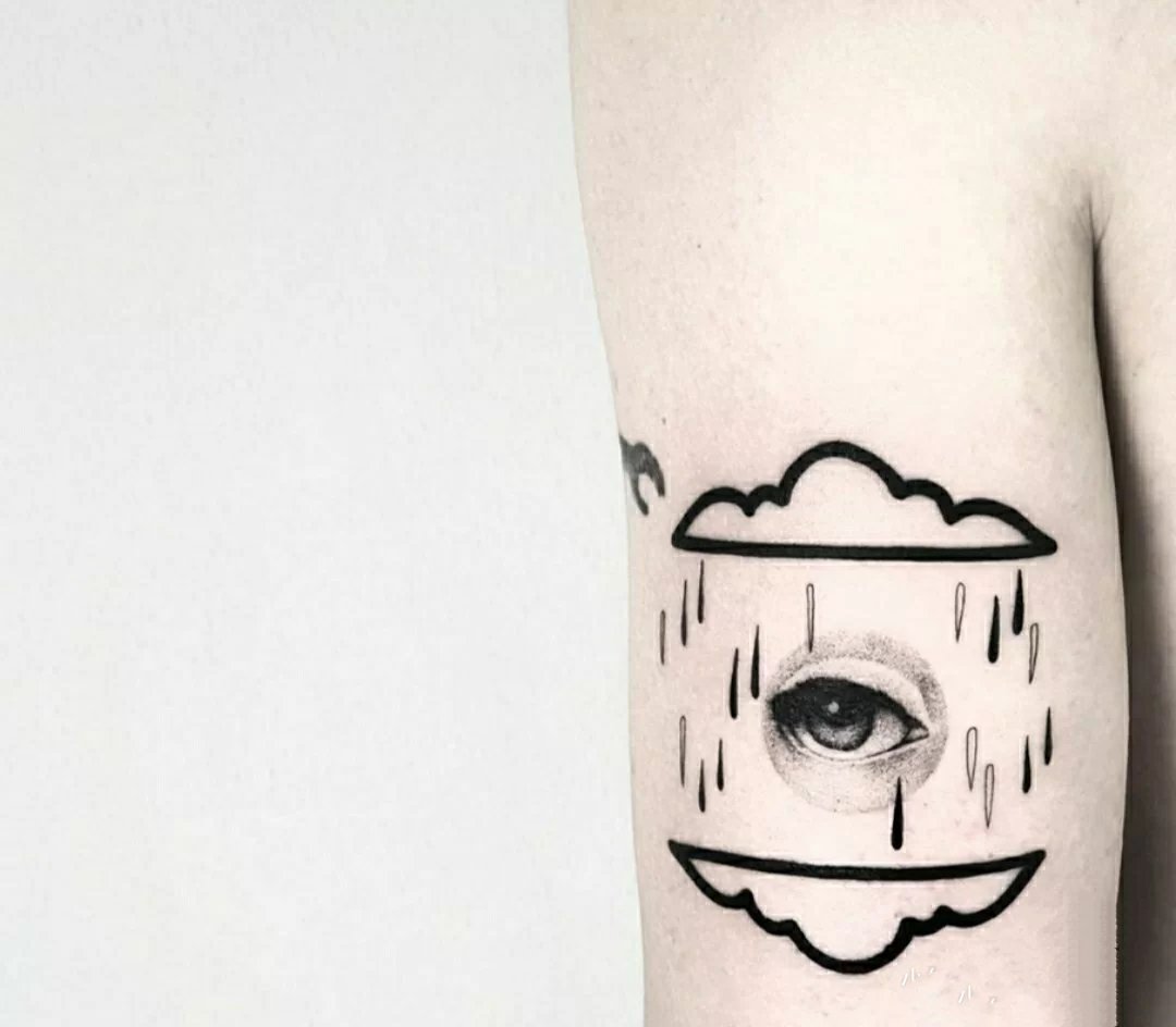 简单魅力的9张黑灰写实纹身图片