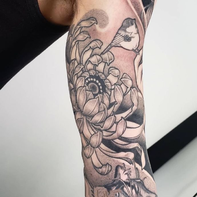 淡雅好看的newschool花臂纹身图片9张