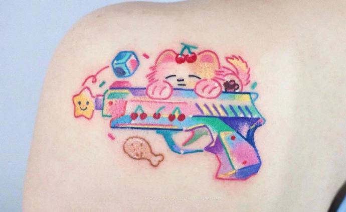 9张色彩丰富的卡通彩色纹身图片