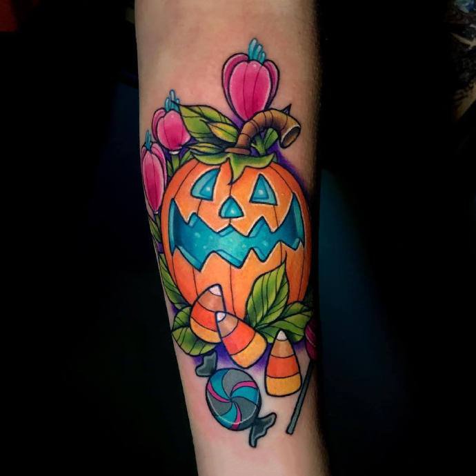 9张newschool风格的腿部动漫纹身图片