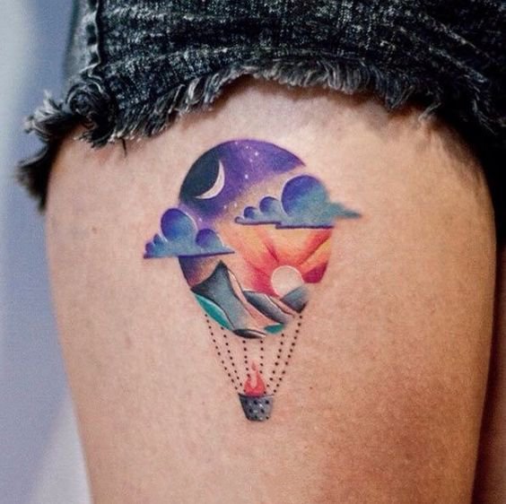 9张好看的彩色热气球纹身图片