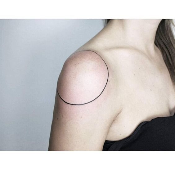 简洁利落的一条线纹身图片9张