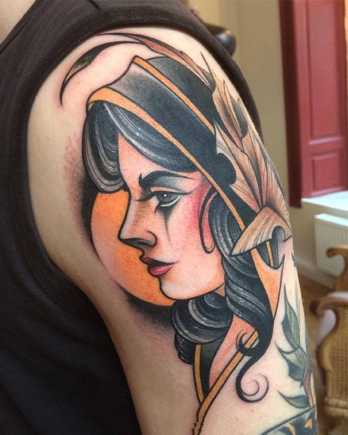 适合大臂上的9张newschool纹身图片