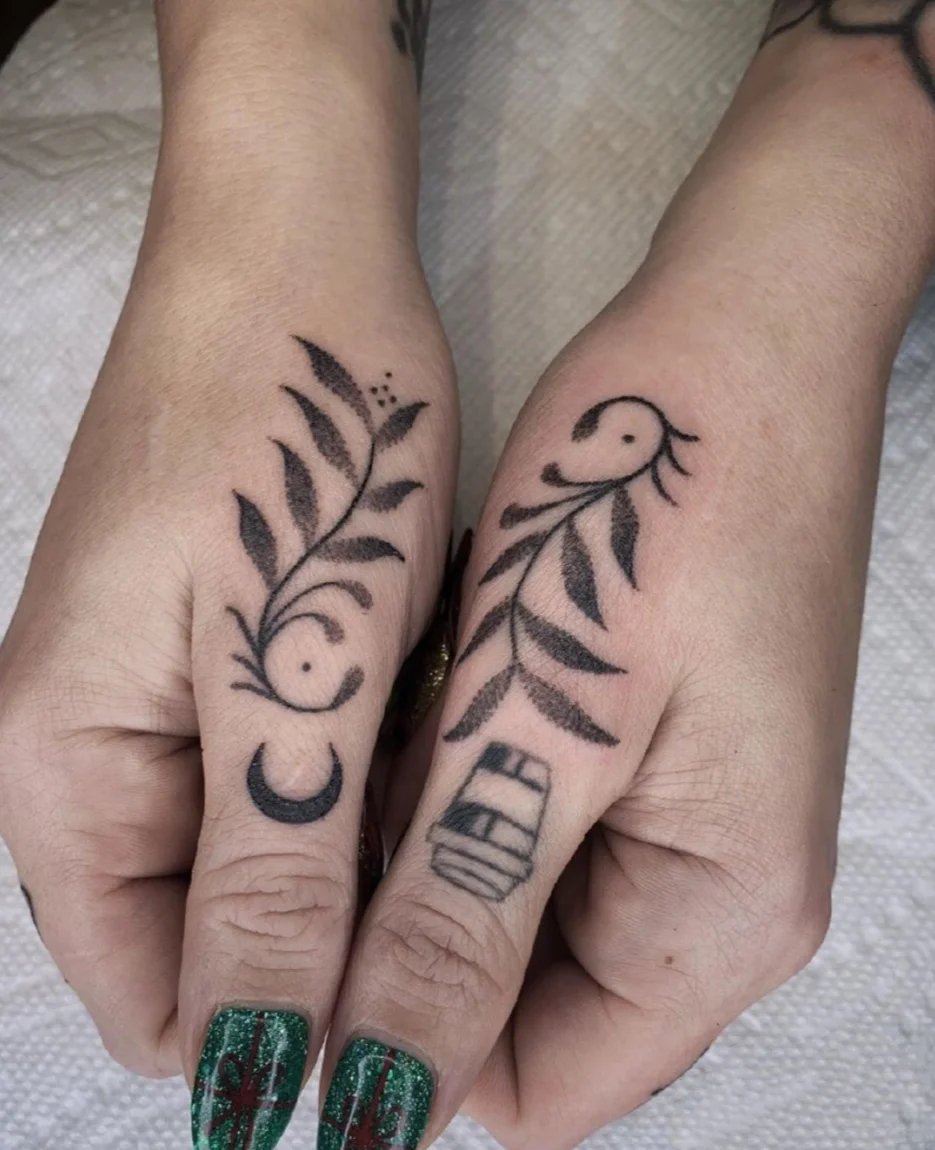 洋气好看的手指纹身图片9张