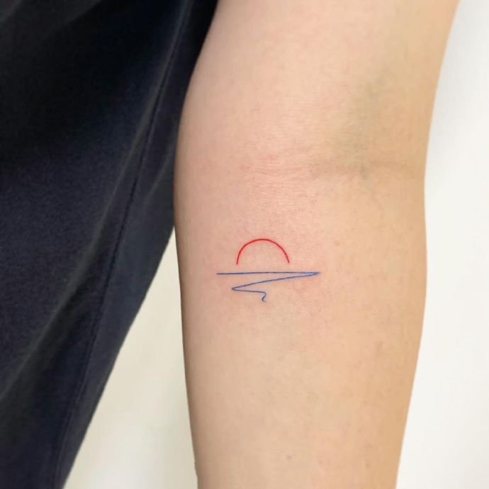 9张简约清新的小图案纹身图片