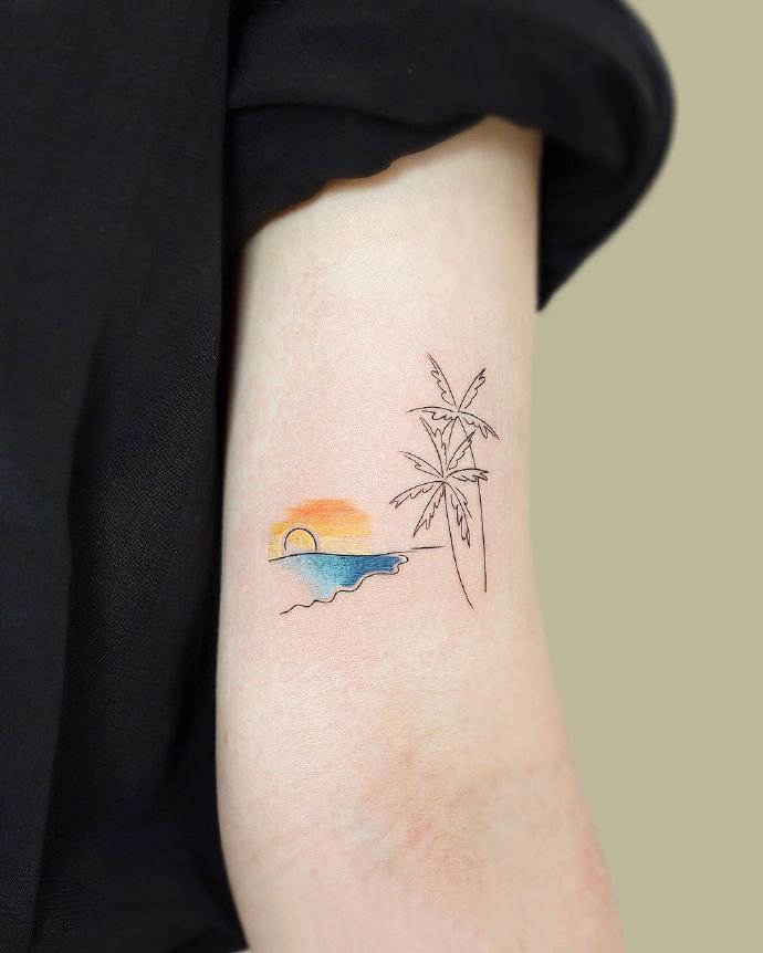 大臂肩膀上的9张卡通纹身图片