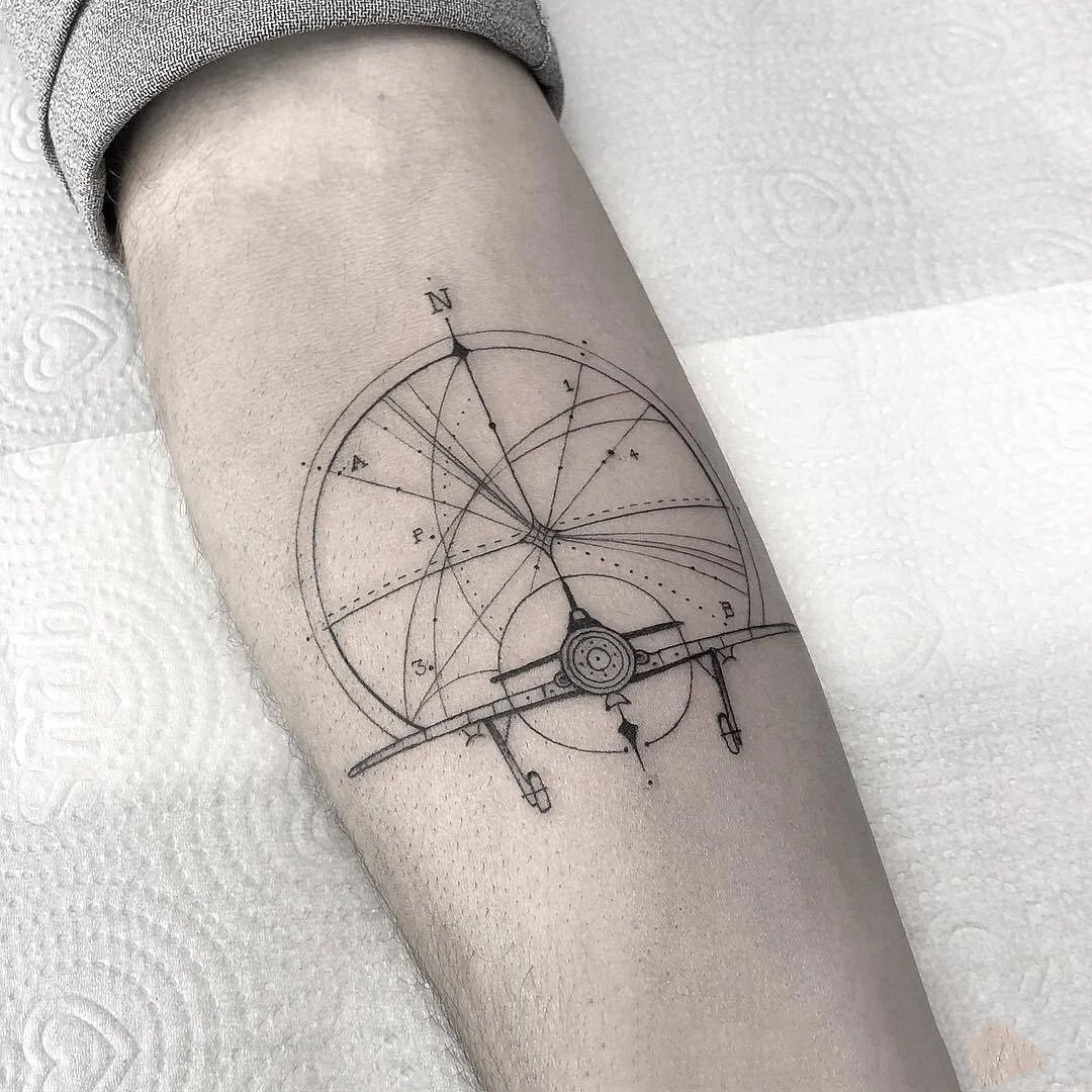 漂亮的几何小清新纹身图片9张