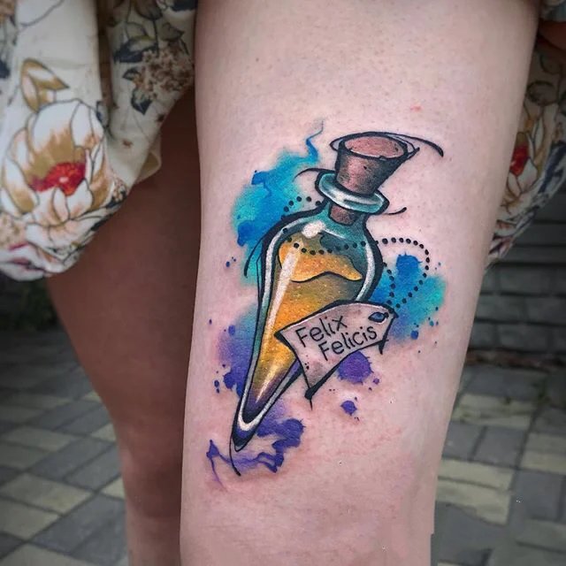 引人注目的重彩色纹身图片9张