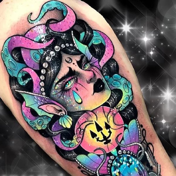 绚丽耀眼的9张重彩纹身图片