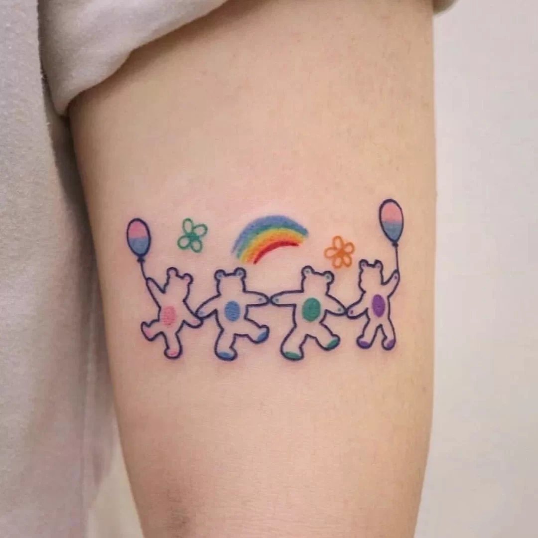 适合童真女生的9张彩色清新纹身图片