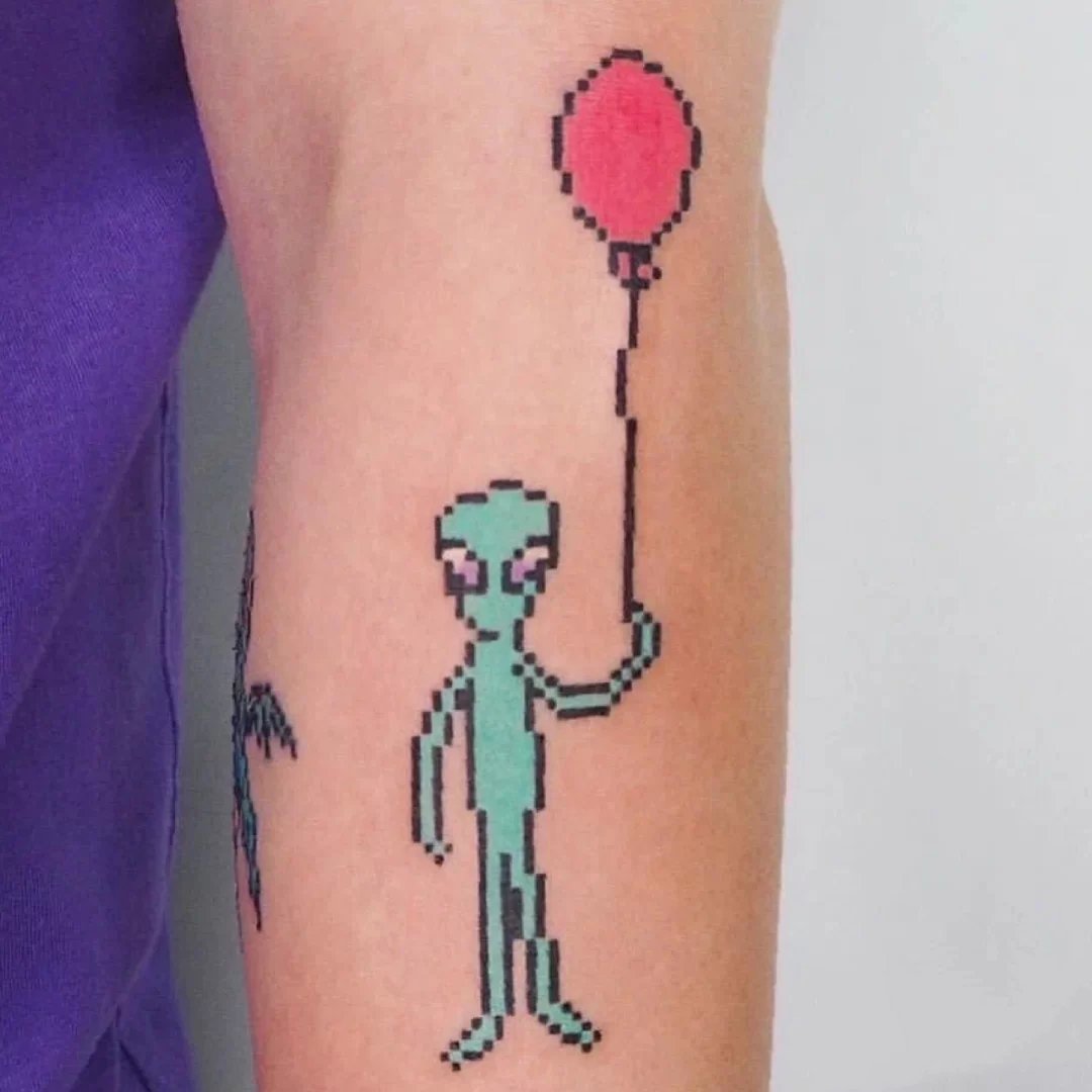 像素风格的9张好看纹身图片