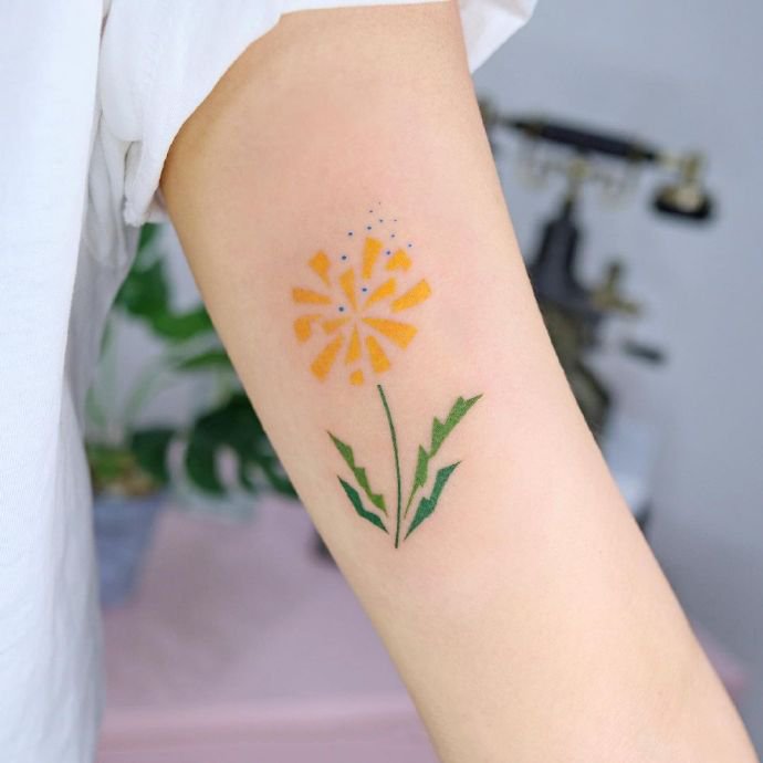 9寮犻€傚悎濂崇敓鐨勭畝鍗曞皬娓呮柊绾硅韩鍥剧墖